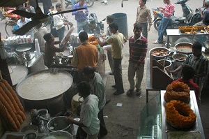 Hot milk, lassi and jalebi at Makhan Lal Tika Ram, Kashmere Gate, Delhi